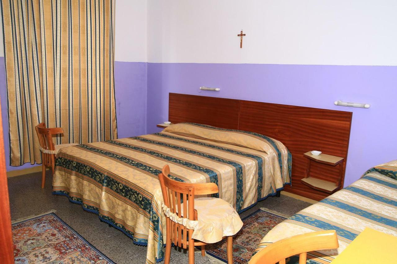 סוברטו מרינה Hotel San Vincenzo מראה חיצוני תמונה